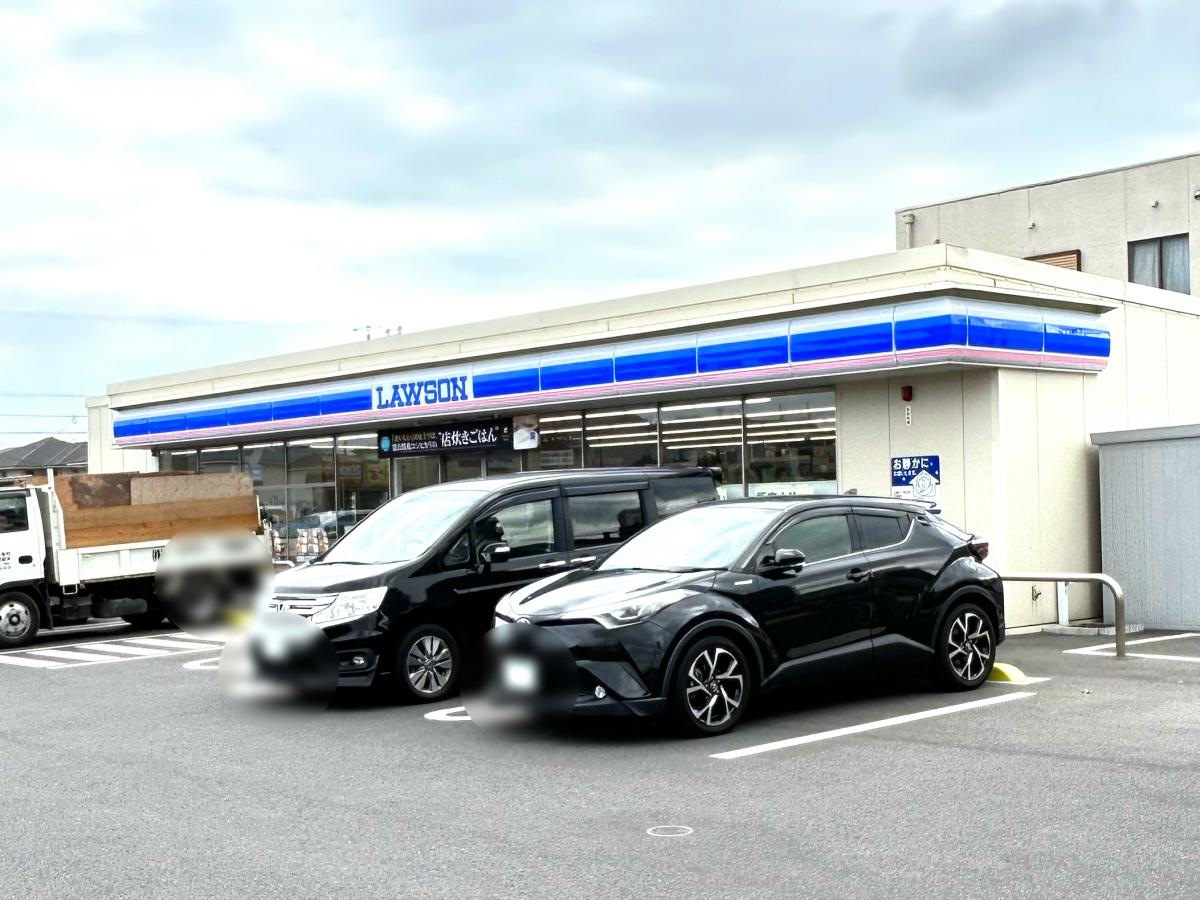 ローソン小倉中曽根五丁目店