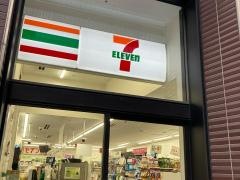 セブンイレブン　京橋相互館１１０タワー店