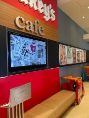 シェーキーズ　イオン南風原店
