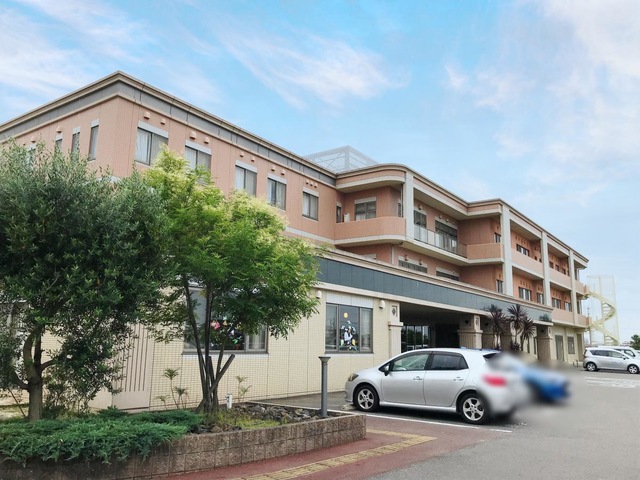 知立老人保健施設 施設外観