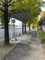「団地西」バス停留所