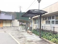 「ロハス島地温泉」バス停留所