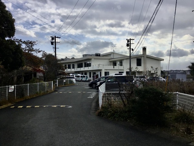 天拝の園 建物全景