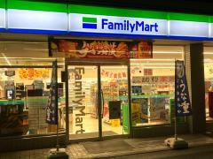 ファミリーマート　春日下之郷店