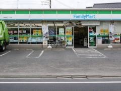 ファミリーマート　川越旭町二丁目店
