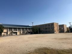 久世西小学校