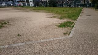 肥子池公園