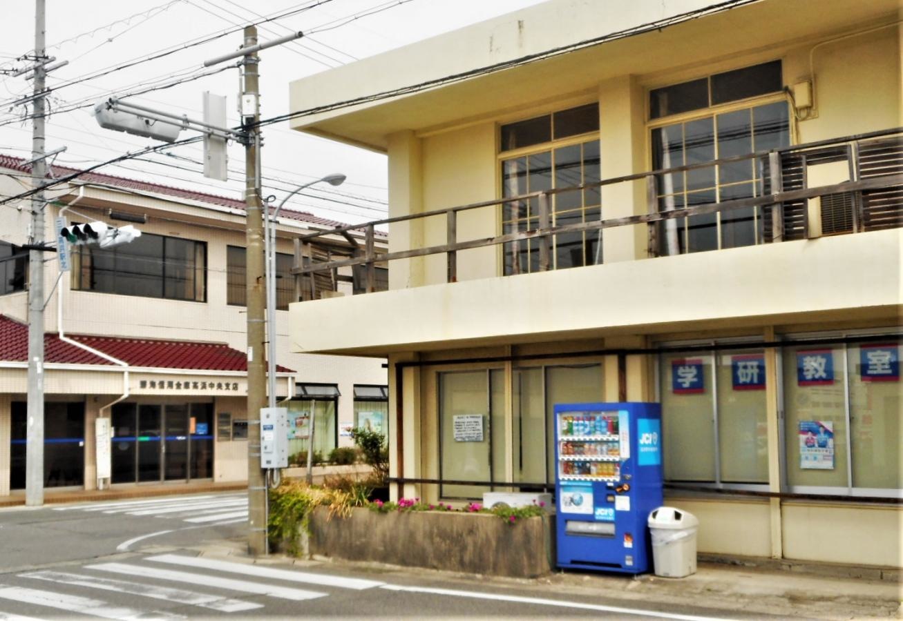 道路から金庫方面