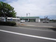 ファミリーマート　南仙台駅西口店