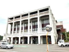 土庄町立中央公民館