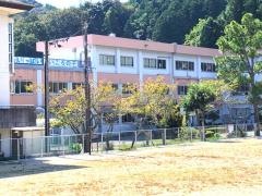 平野小学校