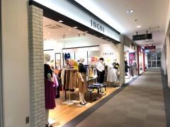 ＩＮＧＮＩ　マリンピア神戸店