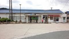 仁万駅