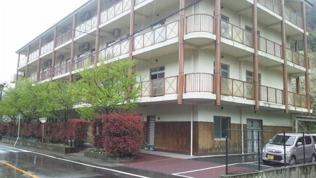 レスペート各務原