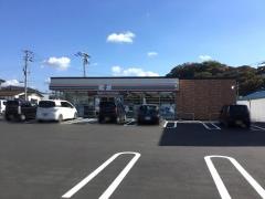 セブンイレブン　福島渡利丸滝店