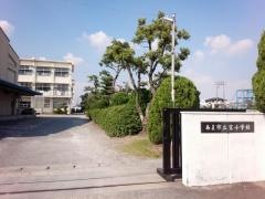 宝小学校