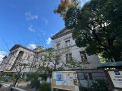 大阪府立中之島図書館