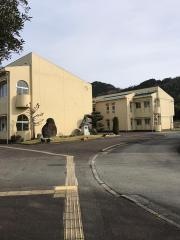春日部小学校