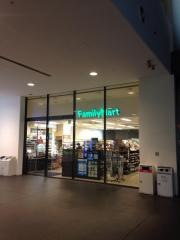 ファミリーマート　フェニックスプラザ摩耶店