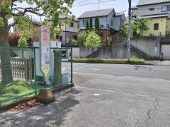 「小山田はなみずきの丘」バス停留所