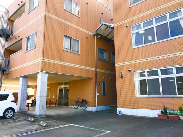 敬愛西大寺 施設外観