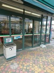 マルエツ　初石店