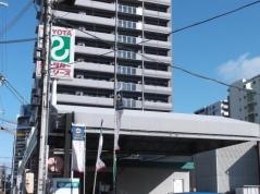 トヨタレンタリース大阪西長堀駅前店