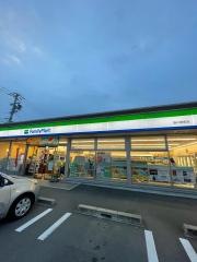 ファミリーマート　掛川柳町店
