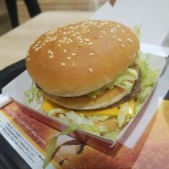 マクドナルド　イオンフードスタイル船堀店