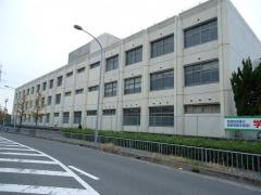 大阪歯科大学歯科技工士専門学校