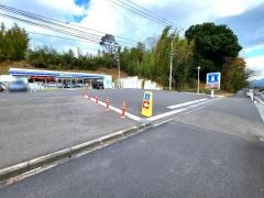 ローソン　大分スポーツ公園東店