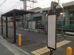 「川島六ノ坪町」バス停留所