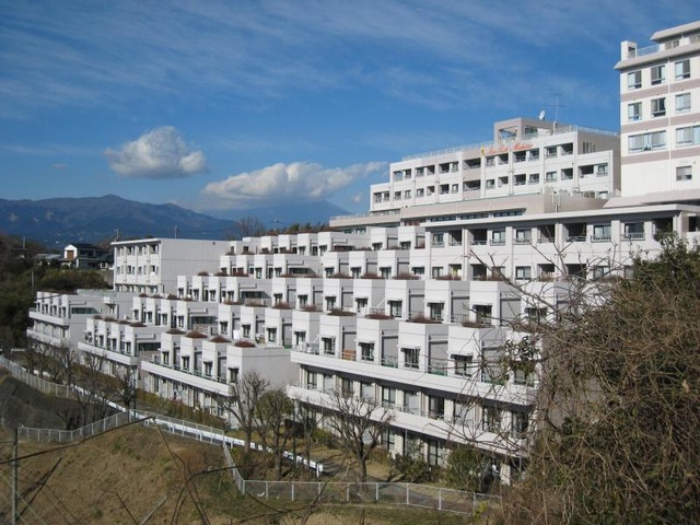 サンリッチ三島 施設外観