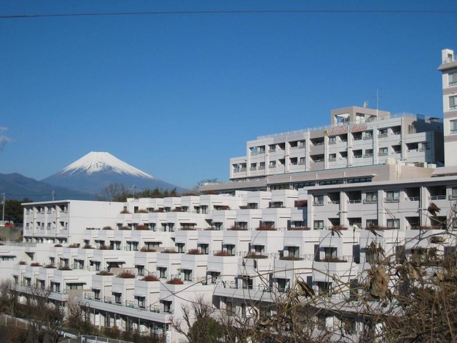 サンリッチ三島 施設外観