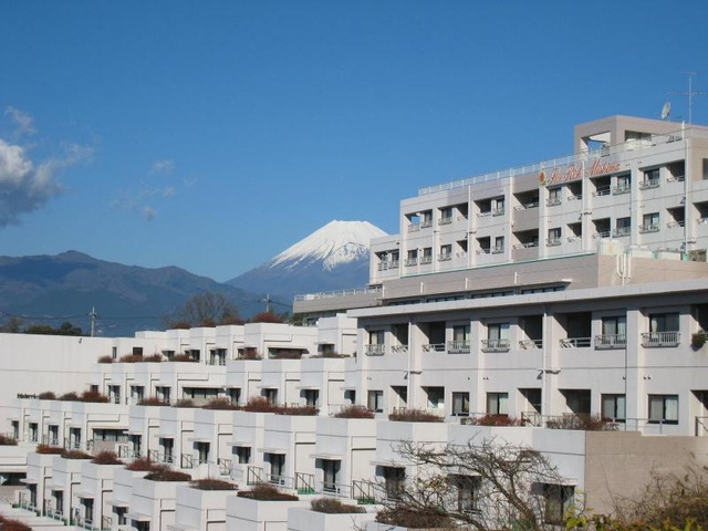 サンリッチ三島 施設外観