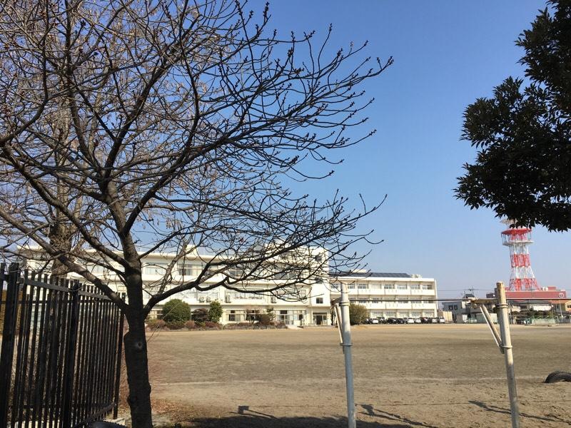 校庭