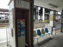 「山本駅前」バス停留所