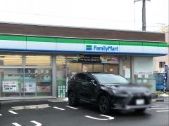 ファミリーマート　千成西店
