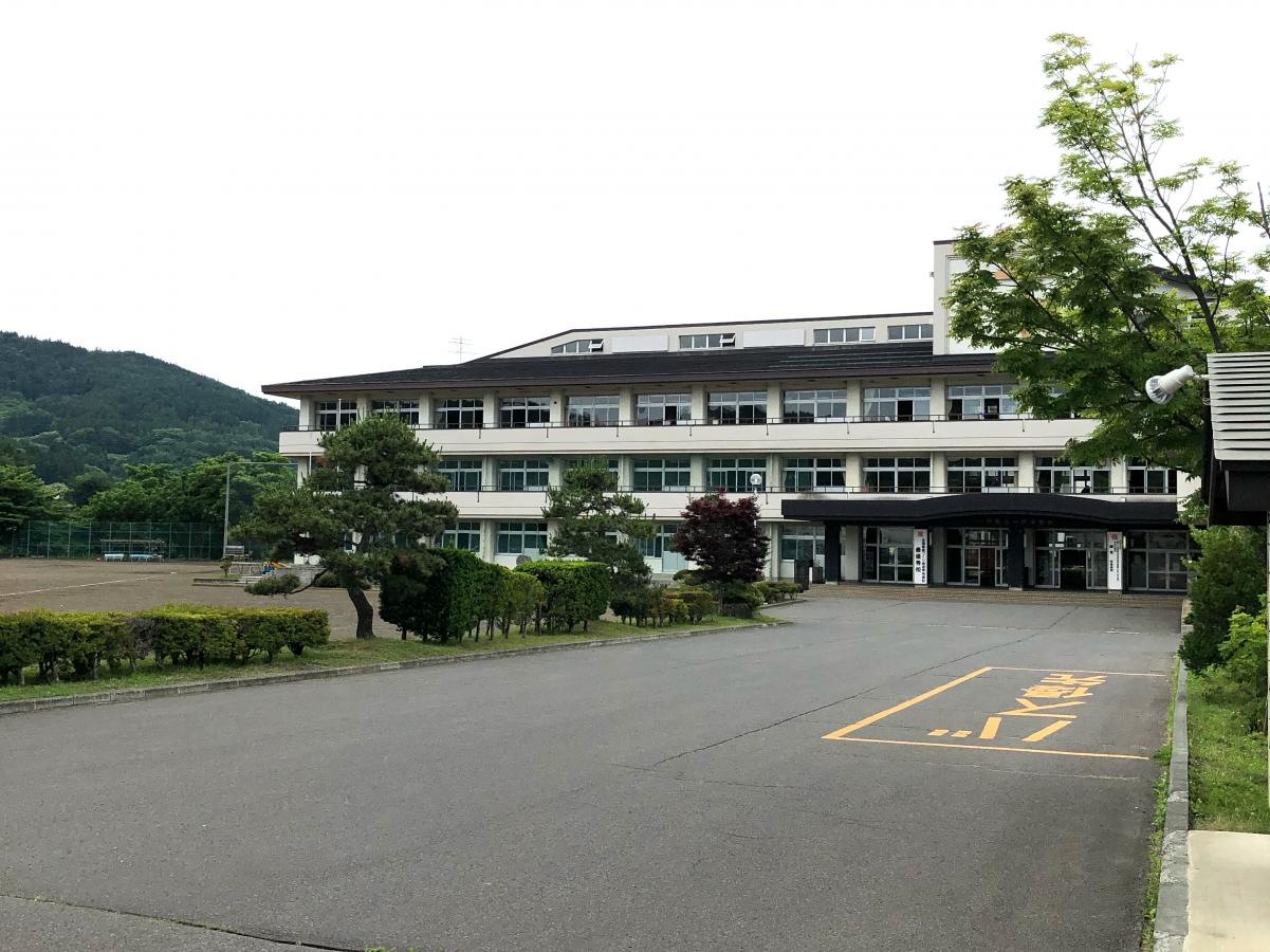 一戸中学校