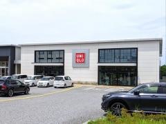 ユニクロ　イオンタウン彦根店