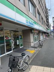ファミリーマート　丸太町猪熊店