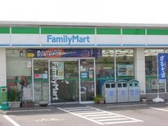 ファミリーマート　岡山浦安店
