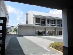 鴨島小学校