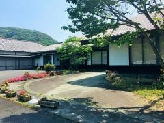 諫早市立森山図書館