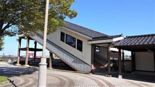 越中八尾駅