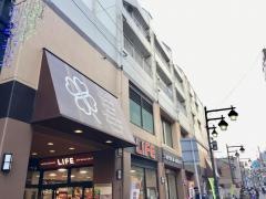 ライフ　仲宿店