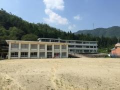 牧谷小学校