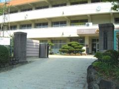 三谷小学校
