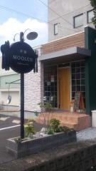 洋食　ＭＯＱＬＥＮ