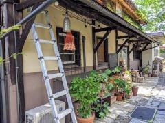 高島ワニカフェ